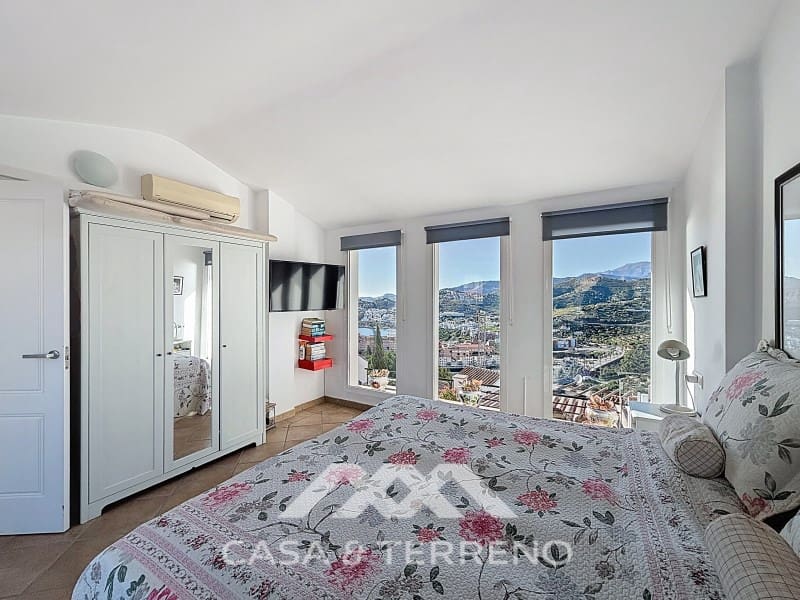 2 quarto Moradia Geminada para venda em Cotobro com piscina garagem - 465 000 € (Ref: 9644704)