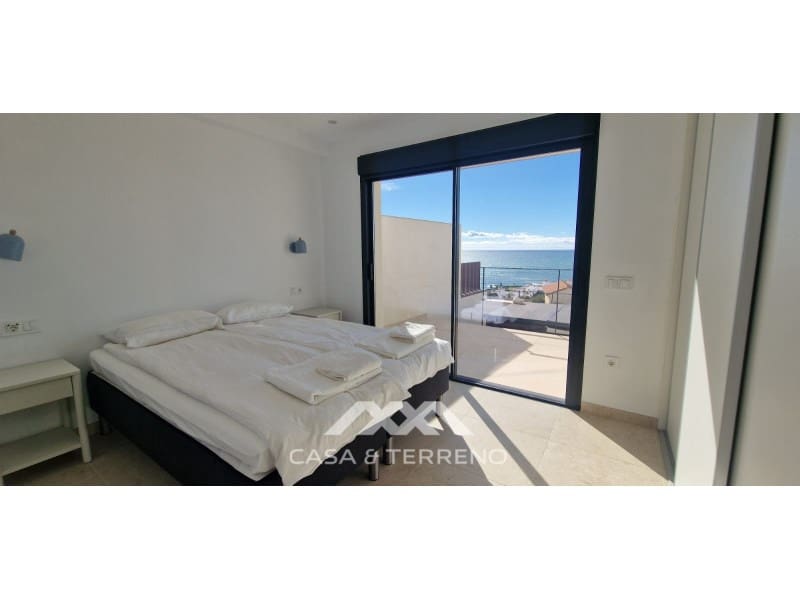 3 bedroom Townhouse for sale in Torrox with garage - € 629,000 (Ref: 9644705)