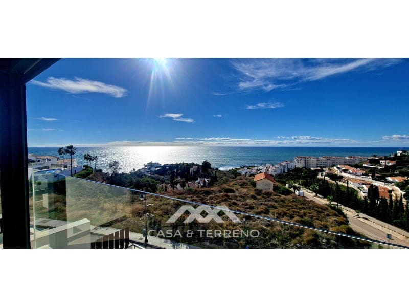 3 bedroom Townhouse for sale in Torrox with garage - € 629,000 (Ref: 9644705)