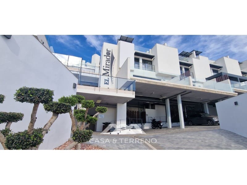 3 bedroom Townhouse for sale in Torrox with garage - € 629,000 (Ref: 9644705)