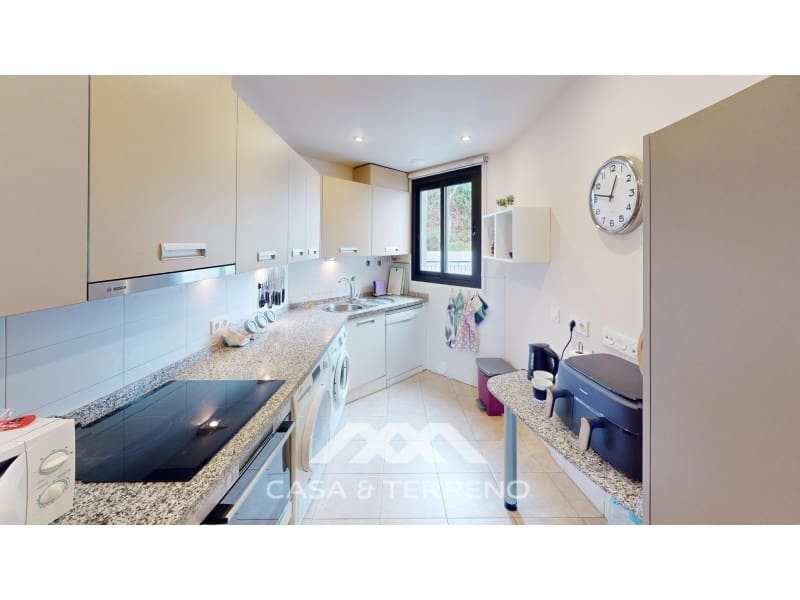 2 slaapkamer Flat te koop in El Penoncillo - € 415.000 (Ref: 9651838)