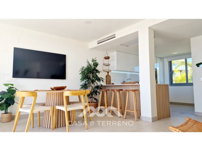 Ático de 2 habitaciones en Mijas en venta - 795.000 € (Ref: 9651839)