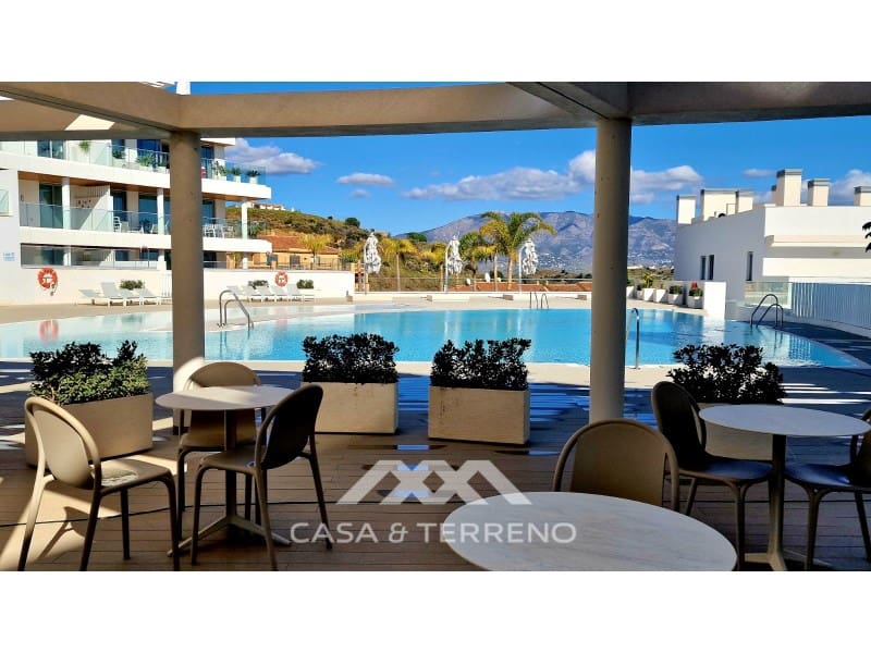 Ático de 2 habitaciones en Mijas en venta - 795.000 € (Ref: 9651839)