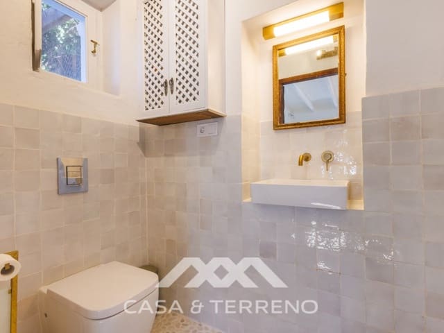 Finca/Casa Rural de 3 habitaciones en Comares en venta con piscina - 500.000 € (Ref: 9659315)