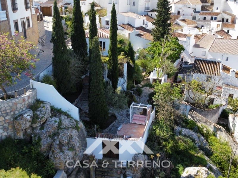 3 bedroom Finca/Country House for sale in Comares with pool - € 500,000 (Ref: 9659315)