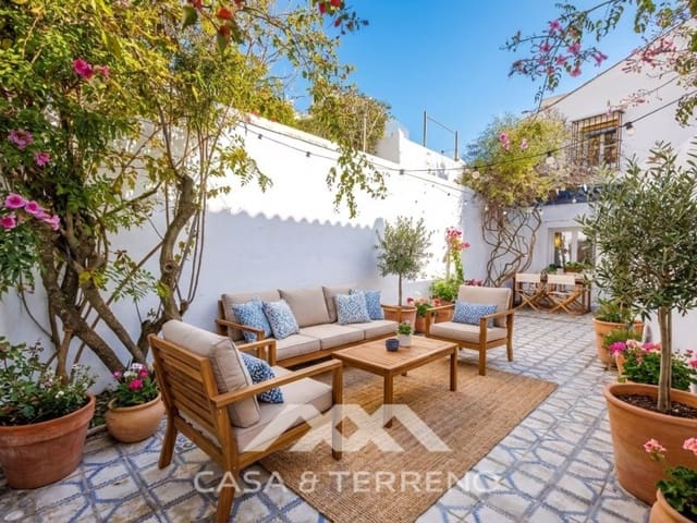 Chalet de 3 habitaciones en Comares en venta - 350.000 € (Ref: 9659316)