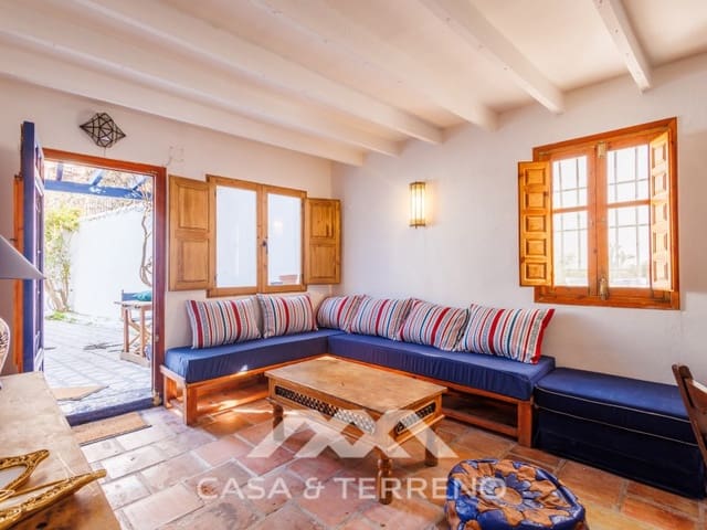 2 chambre Villa/Maison Semi-Mitoyenne à vendre à Comares avec piscine - 299 000 € (Ref: 9659316)