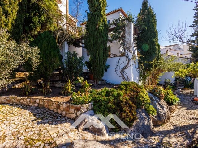 3 slaapkamer Gastenverblijf/B&B te koop in Comares - € 550.000 (Ref: 9661919)