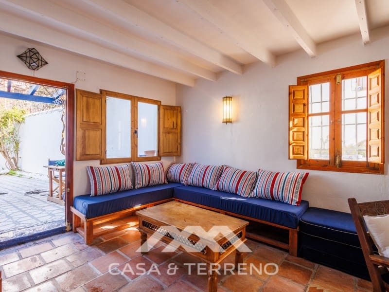 6 slaapkamer Huis te koop in Comares - € 900.000 (Ref: 9661920)