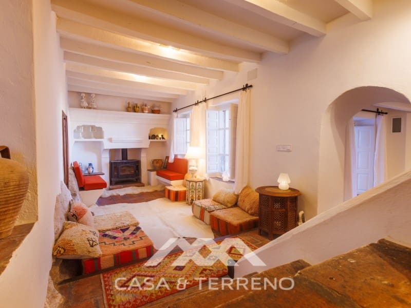 6 slaapkamer Huis te koop in Comares - € 900.000 (Ref: 9661920)