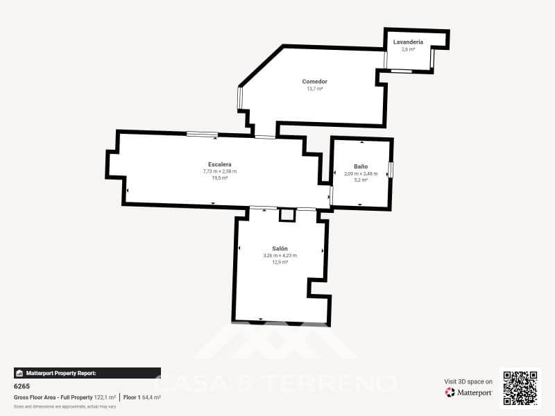 6 bedroom Townhouse for sale in Comares with pool - € 820,000 (Ref: 9661920)