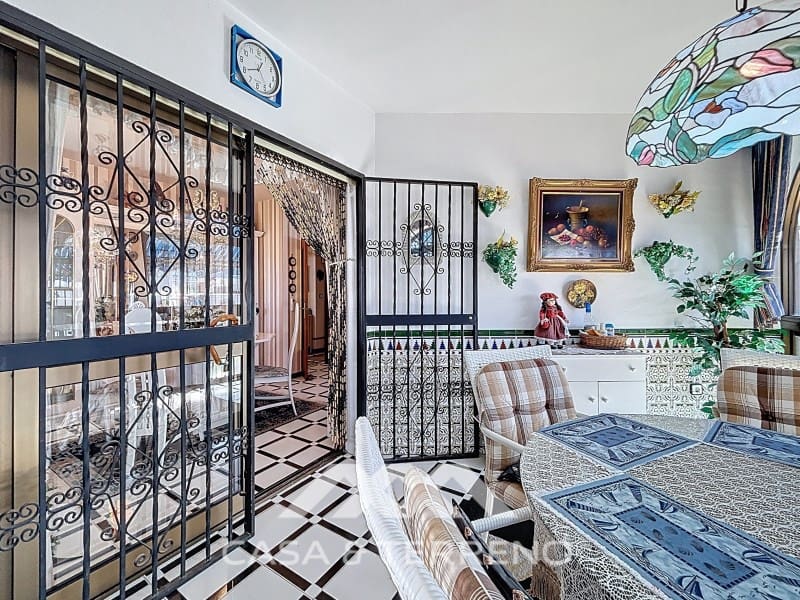 3 Zimmer Villa zu verkaufen in Mezquitilla mit Pool Garage - 495.000 € (Ref: 9666391)