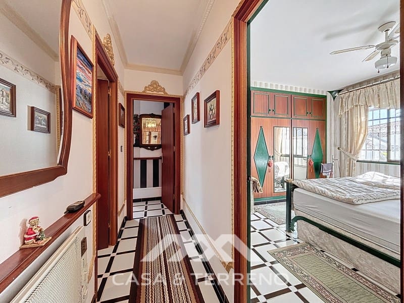 3 Zimmer Villa zu verkaufen in Mezquitilla mit Pool Garage - 495.000 € (Ref: 9666391)