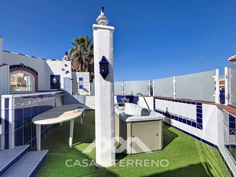 3 Zimmer Villa zu verkaufen in Mezquitilla mit Pool Garage - 495.000 € (Ref: 9666391)