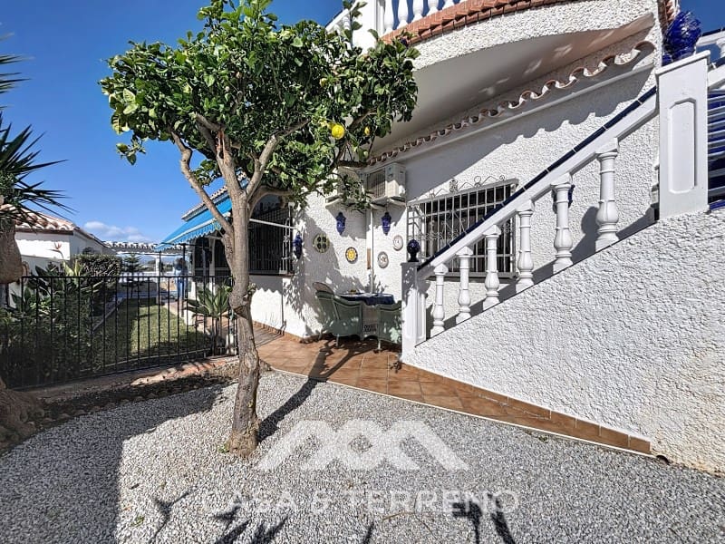 3 Zimmer Villa zu verkaufen in Mezquitilla mit Pool Garage - 495.000 € (Ref: 9666391)