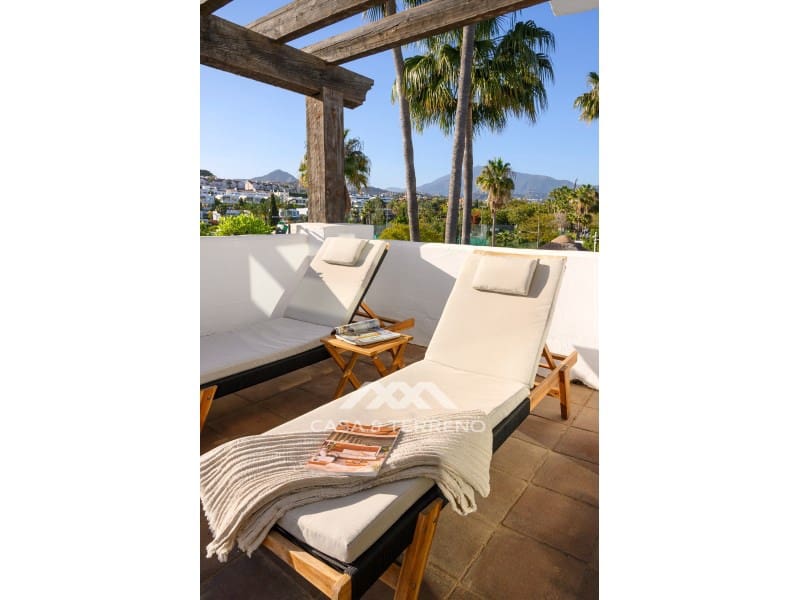 4 soveværelse Villa til salg i Buenas Noches med swimmingpool garage - € 1.995.000 (Ref: 9690526)