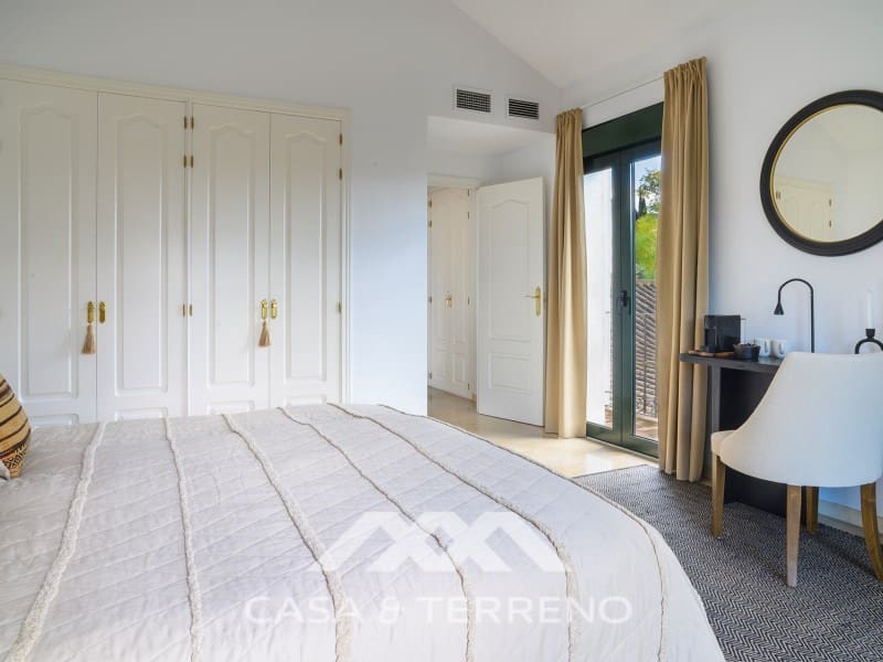 4 soveværelse Villa til salg i Buenas Noches med swimmingpool garage - € 1.995.000 (Ref: 9690526)