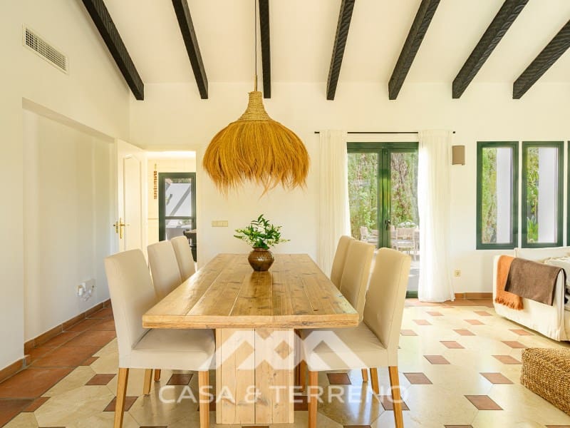 4 soveværelse Villa til salg i Buenas Noches med swimmingpool garage - € 1.995.000 (Ref: 9690526)