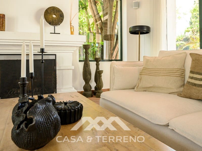 4 soveværelse Villa til salg i Buenas Noches med swimmingpool garage - € 1.995.000 (Ref: 9690526)