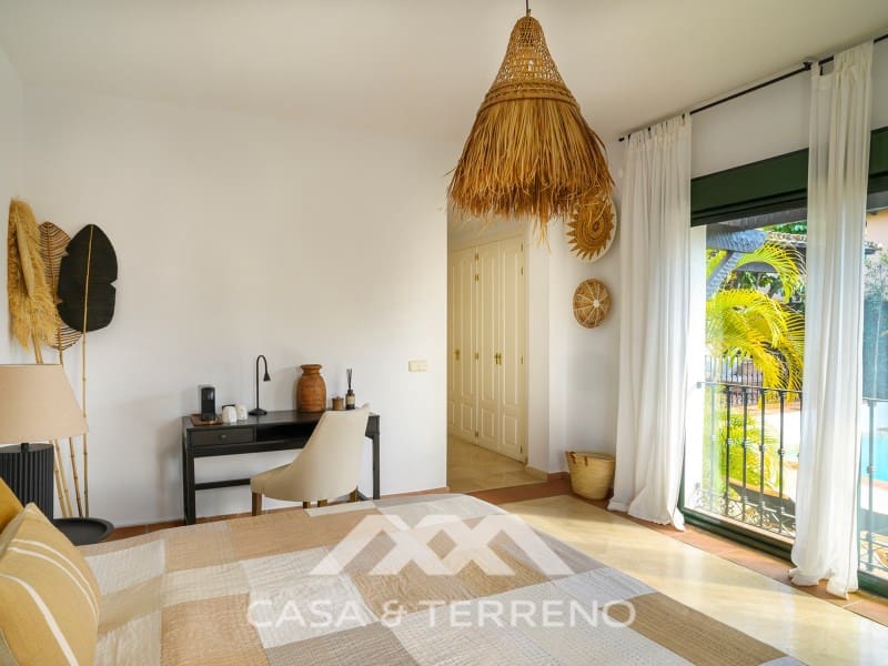 4 soveværelse Villa til salg i Buenas Noches med swimmingpool garage - € 1.995.000 (Ref: 9690526)