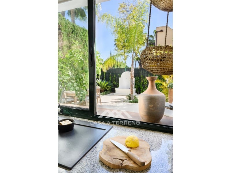 4 soveværelse Villa til salg i Buenas Noches med swimmingpool garage - € 1.995.000 (Ref: 9690526)