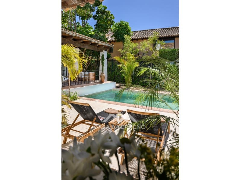 4 soveværelse Villa til salg i Buenas Noches med swimmingpool garage - € 1.995.000 (Ref: 9690526)