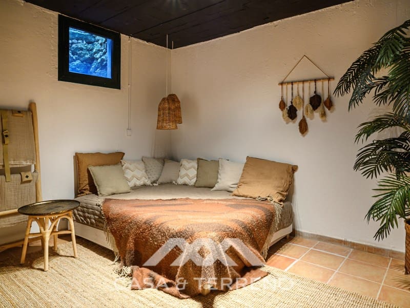 4 soveværelse Villa til salg i Buenas Noches med swimmingpool garage - € 1.995.000 (Ref: 9690526)