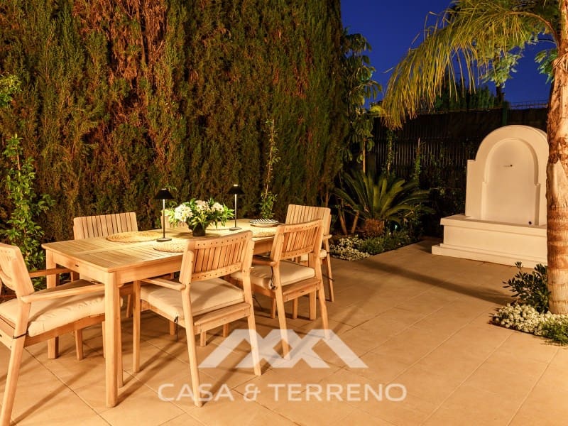 4 soveværelse Villa til salg i Buenas Noches med swimmingpool garage - € 1.995.000 (Ref: 9690526)