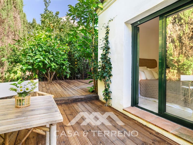 4 soveværelse Villa til salg i Buenas Noches med swimmingpool garage - € 1.995.000 (Ref: 9690526)