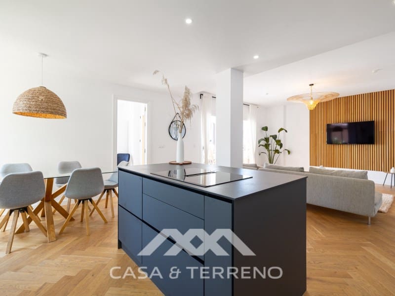 3 camera da letto Attico in vendita in Nueva Andalucia - 1.125.000 € (Rif: 9690528)