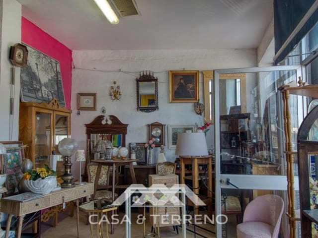 Commerciale in vendita in Vélez-Málaga con garage - 850.000 € (Rif: 9690529)