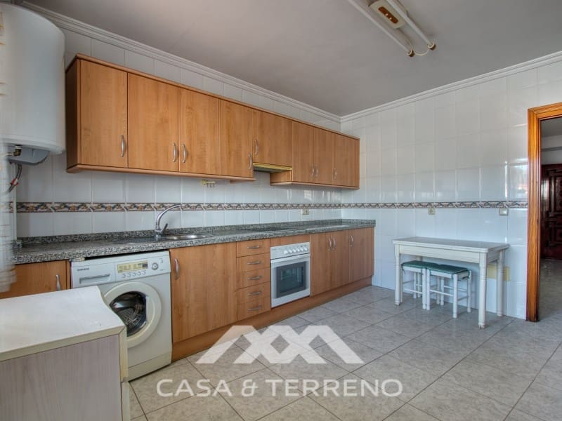 Commerciale in vendita in Velez-Malaga con garage - 850.000 € (Rif: 9690529)