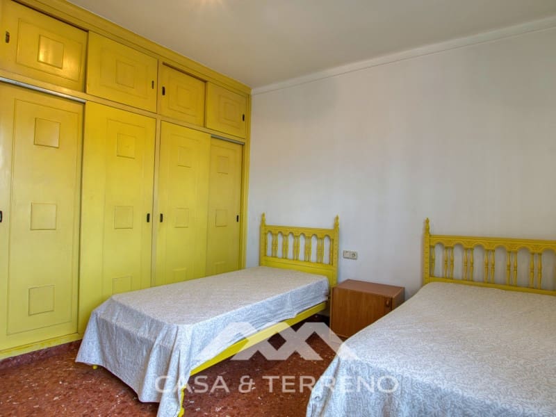 Commerciale in vendita in Velez-Malaga con garage - 850.000 € (Rif: 9690529)