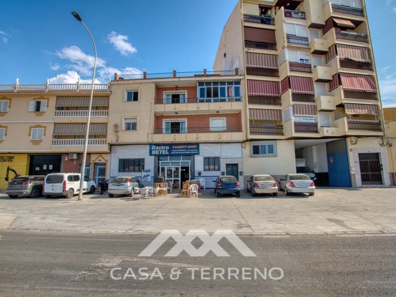 Commerciale in vendita in Velez-Malaga con garage - 850.000 € (Rif: 9690529)