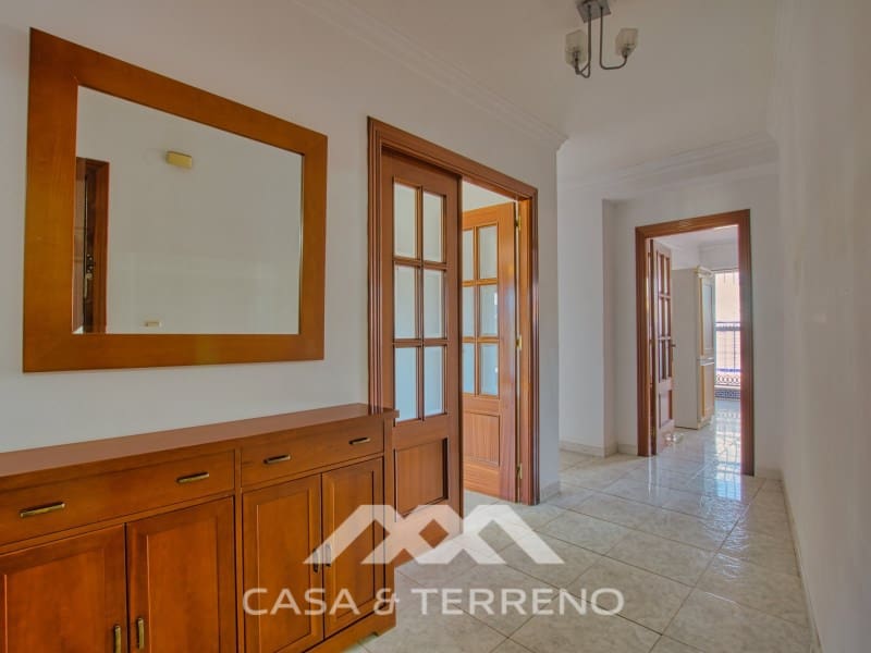 Commerciale in vendita in Velez-Malaga con garage - 850.000 € (Rif: 9690529)