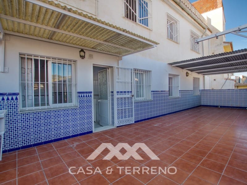 Commerciale in vendita in Velez-Malaga con garage - 850.000 € (Rif: 9690529)
