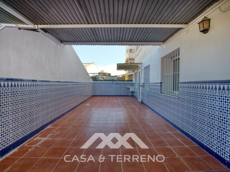 Commerciale in vendita in Velez-Malaga con garage - 850.000 € (Rif: 9690529)