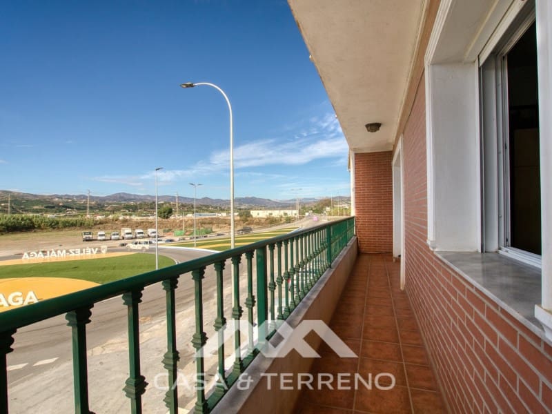 Commerciale in vendita in Velez-Malaga con garage - 850.000 € (Rif: 9690529)