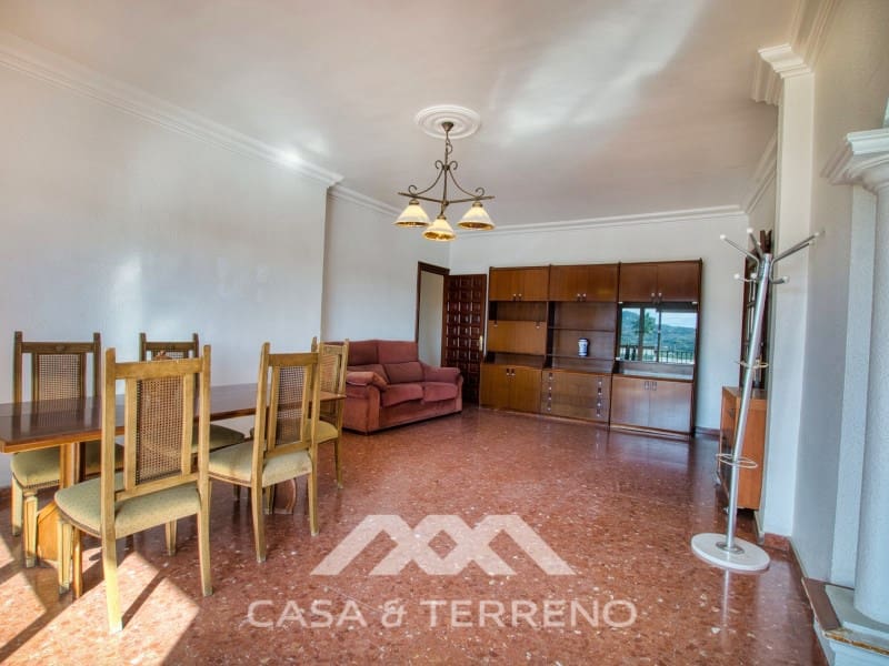 Commerciale in vendita in Velez-Malaga con garage - 850.000 € (Rif: 9690529)