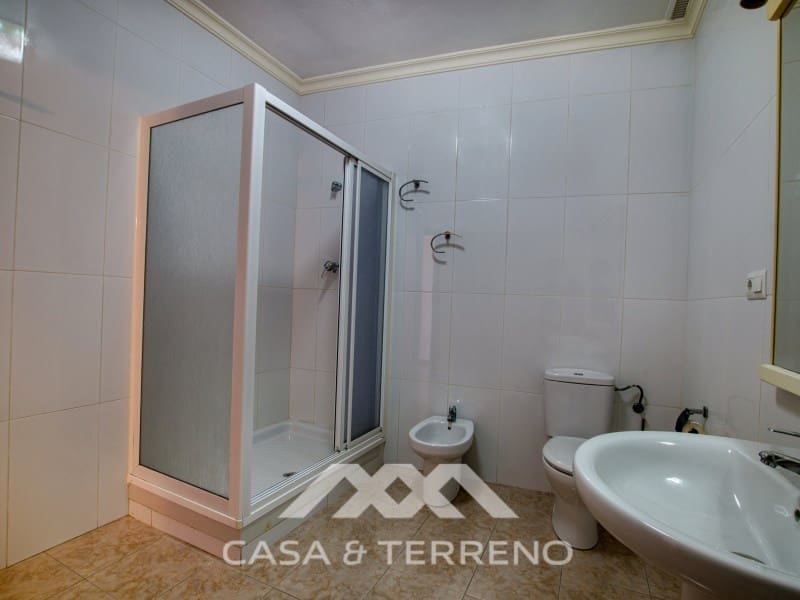 Commerciale in vendita in Velez-Malaga con garage - 850.000 € (Rif: 9690529)