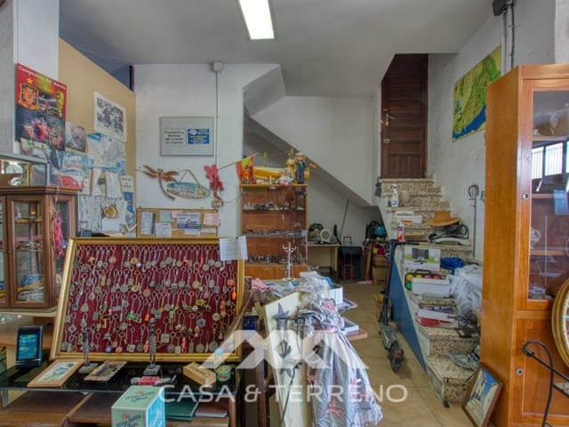 Commerciale in vendita in Vélez-Málaga con garage - 850.000 € (Rif: 9690529)