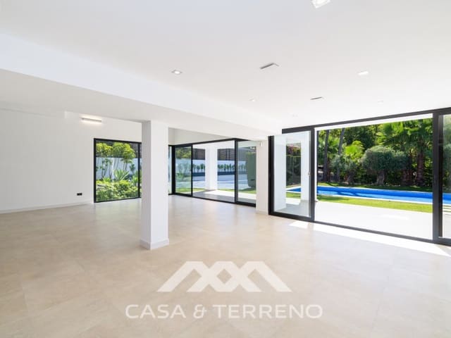 4 quarto Moradia para venda em San Pedro de Alcántara Pueblo, Marbella com piscina garagem - 2 495 000 € (Ref: 9695259)