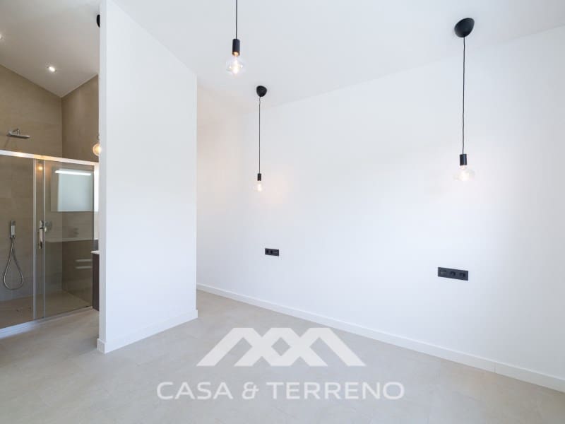 4 quarto Moradia para venda em San Pedro de Alcantara com piscina garagem - 2 495 000 € (Ref: 9695259)