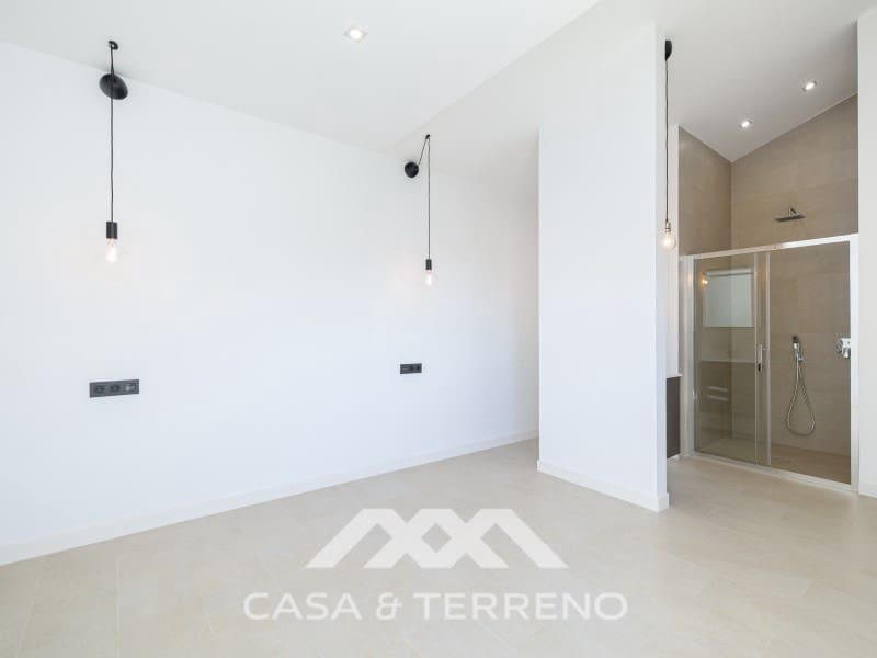 4 quarto Moradia para venda em San Pedro de Alcantara com piscina garagem - 2 495 000 € (Ref: 9695259)