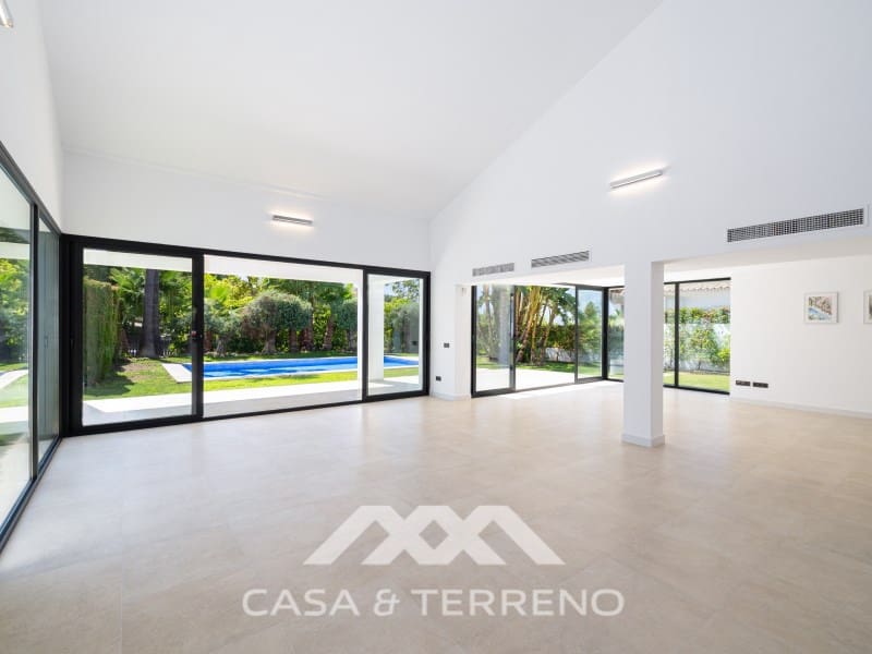 4 quarto Moradia para venda em San Pedro de Alcantara com piscina garagem - 2 495 000 € (Ref: 9695259)