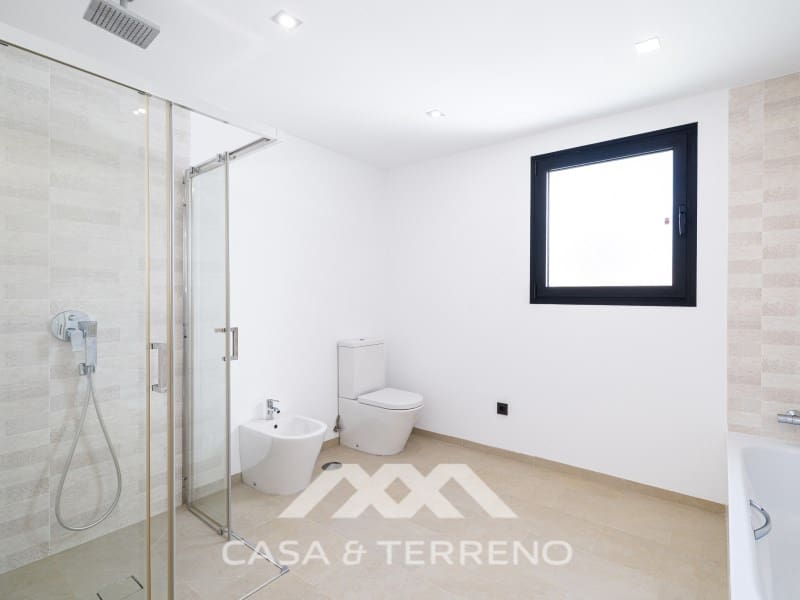 4 quarto Moradia para venda em San Pedro de Alcantara com piscina garagem - 2 495 000 € (Ref: 9695259)