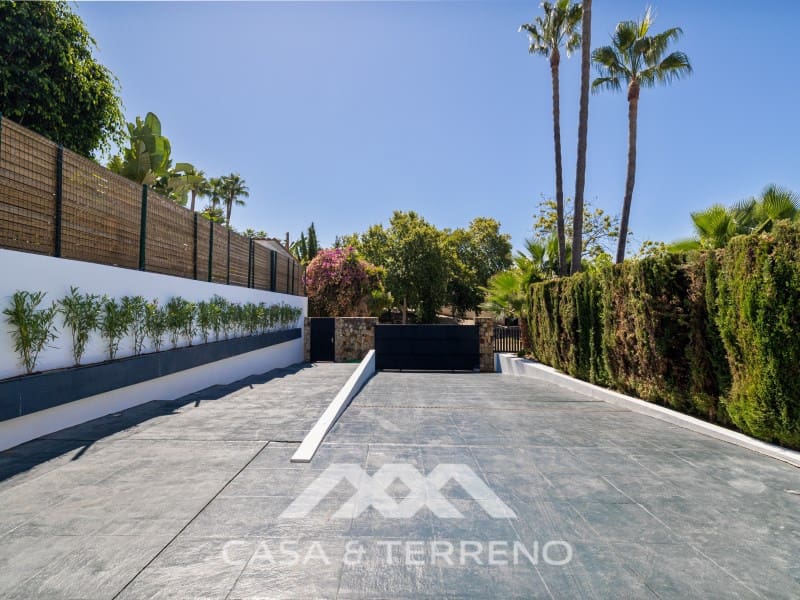 4 quarto Moradia para venda em San Pedro de Alcantara com piscina garagem - 2 495 000 € (Ref: 9695259)