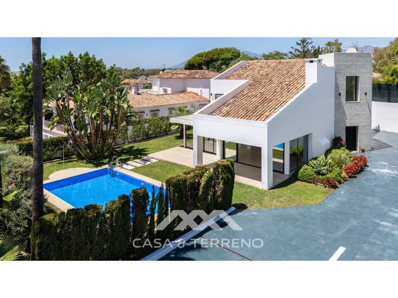 4 quarto Moradia para venda em San Pedro de Alcantara com piscina garagem - 2 495 000 € (Ref: 9695259)