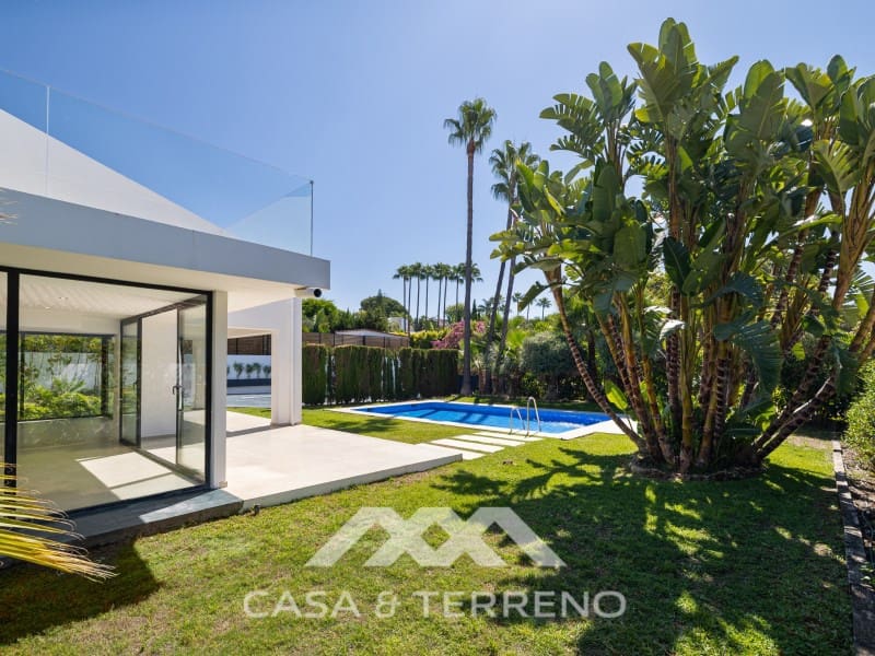 4 quarto Moradia para venda em San Pedro de Alcantara com piscina garagem - 2 495 000 € (Ref: 9695259)