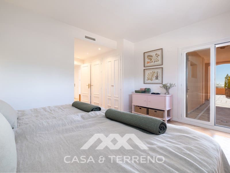 3 camera da letto Appartamento in vendita in Nueva Andalucia con piscina - 2.150.000 € (Rif: 9695262)